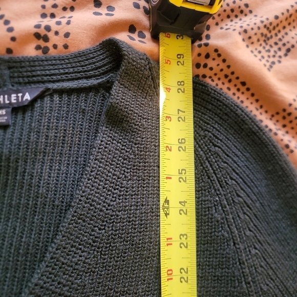 VGUC Athleta Switchback Pullover Sweater Oversized Knit Black XSmall - Picture 10 of 10